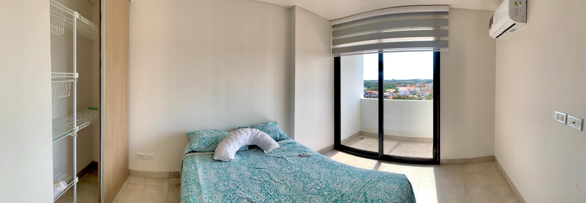 Departamento en AlquilerENTRE AV. BENI Y AV. ALEMANA 6to. ANILLO 1 dormitorios 1 baños  Foto 2