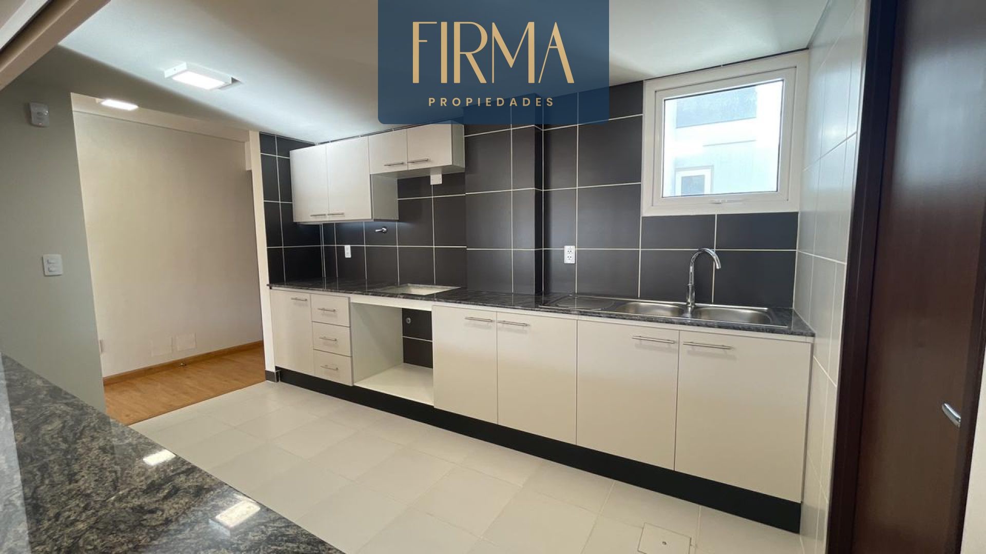 En Venta a $us 128,000 Foto 17