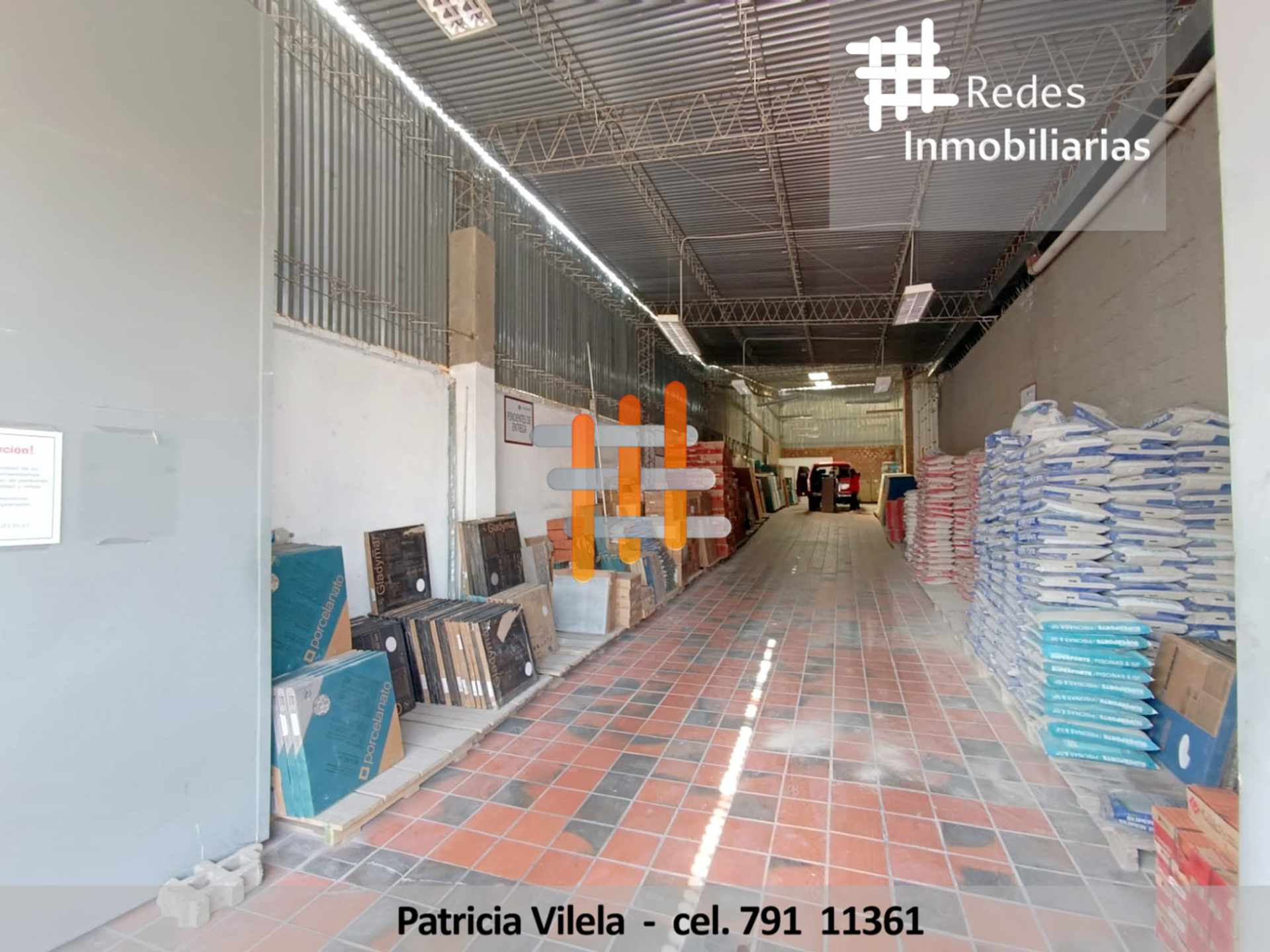 Local comercial en Calacoto en La Paz  3 baños  Foto 11