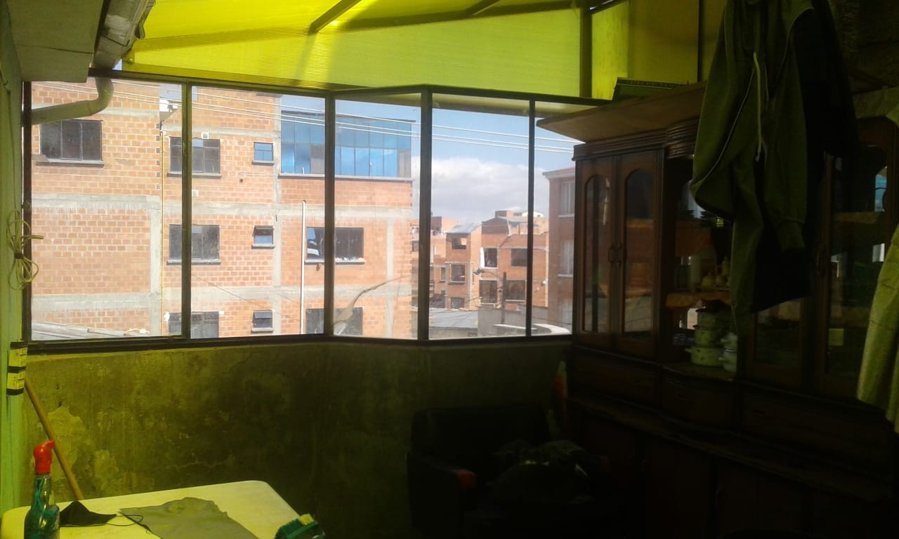 Casa en 16 de Julio en El Alto 8 dormitorios 2 baños 1 parqueos Foto 5