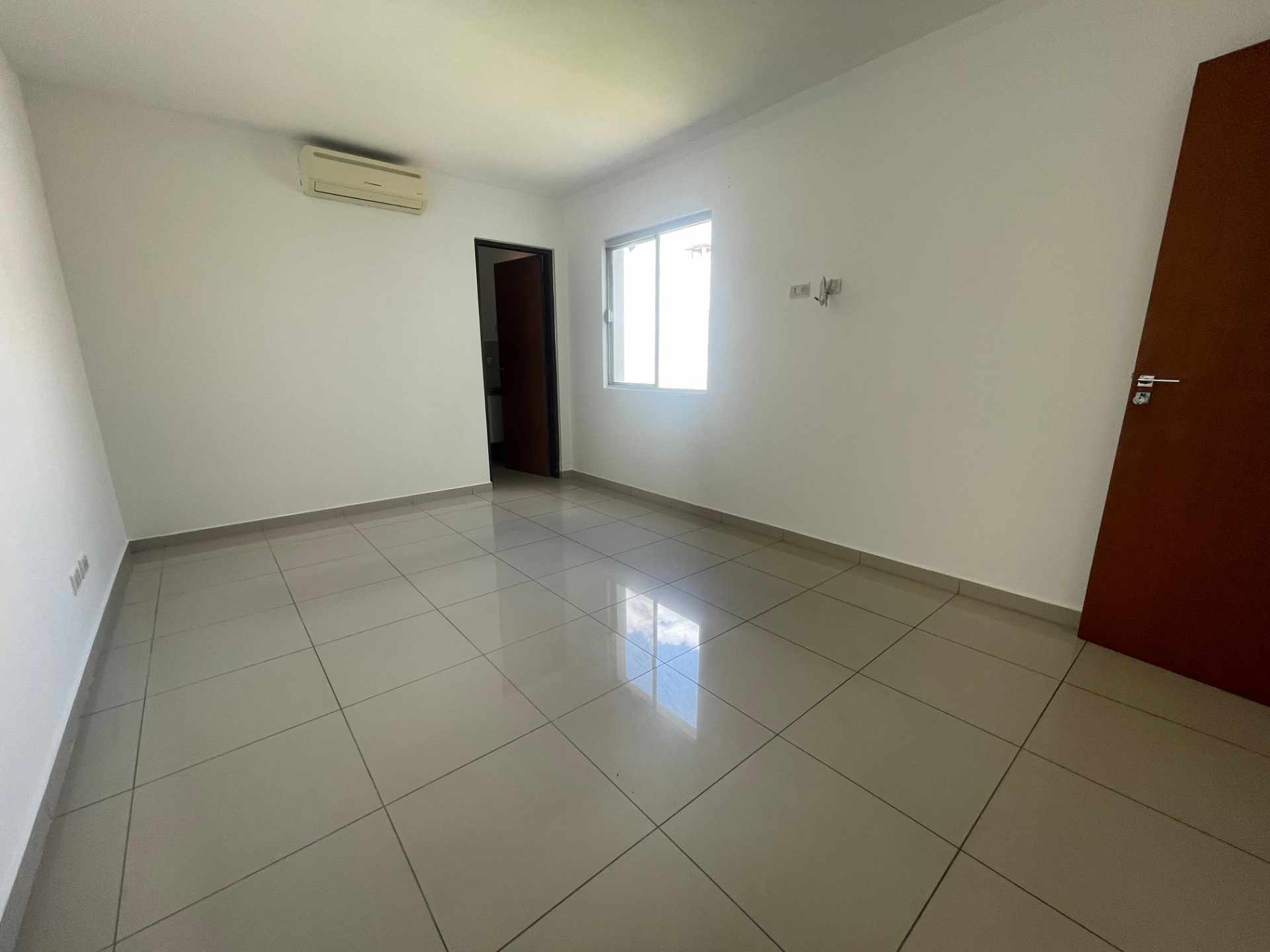 Casa en AlquilerCondominio Sevilla El Bosque 3 dormitorios 3 baños 2 parqueos Foto 8