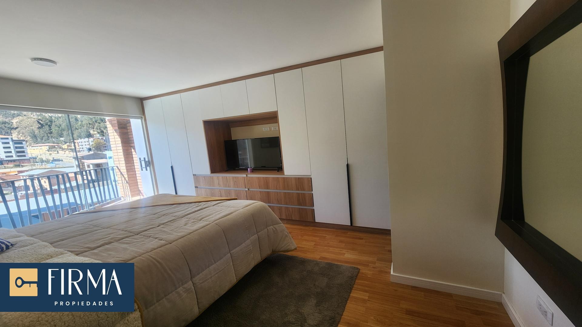 Departamento en VentaDEPARTAMENTO EN VENTA, ACHUMANI 2 dormitorios 2 baños 1 parqueos Foto 7