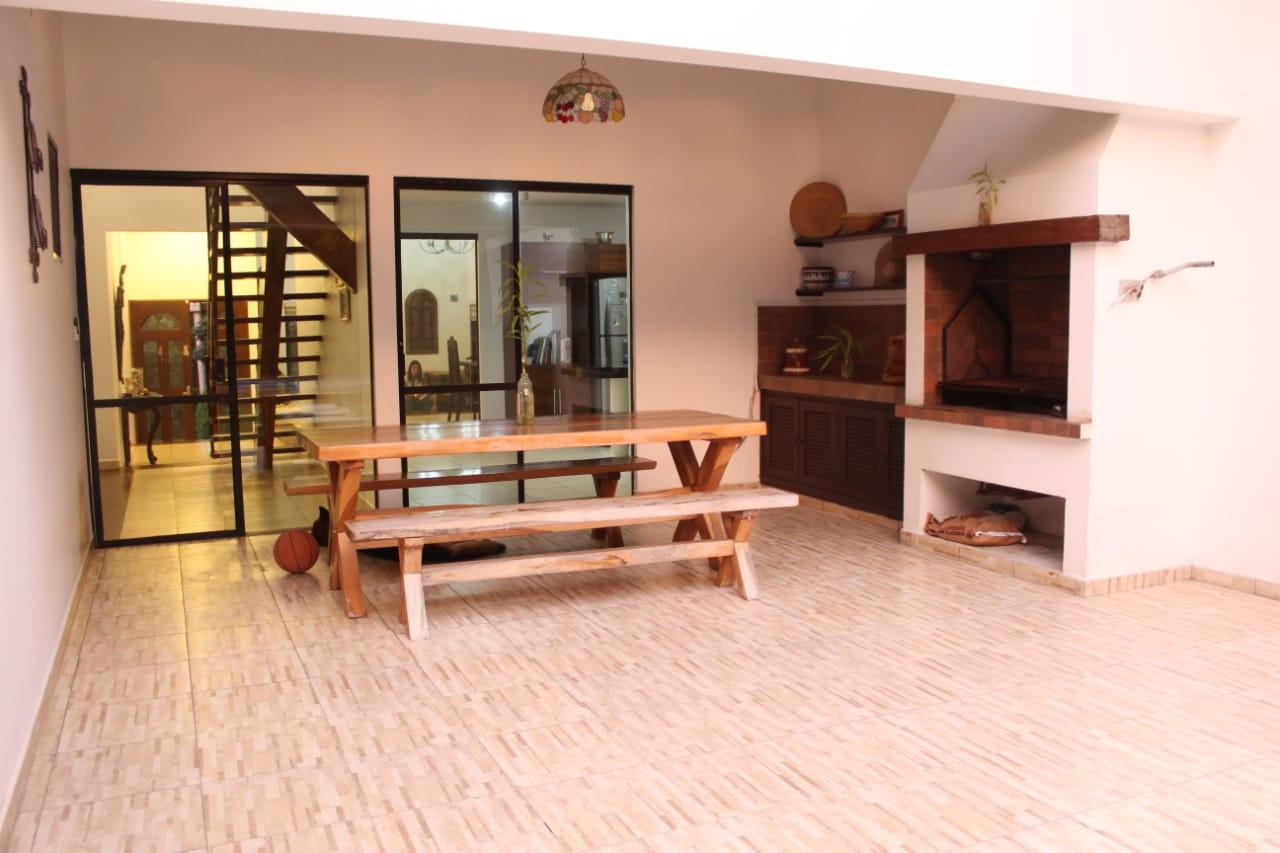 Casa en Urubó en Santa Cruz de la Sierra 4 dormitorios 4 baños 6 parqueos Foto 20