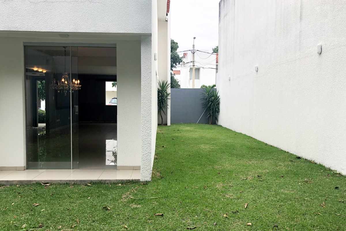 En Alquiler a $us 800 Foto 9