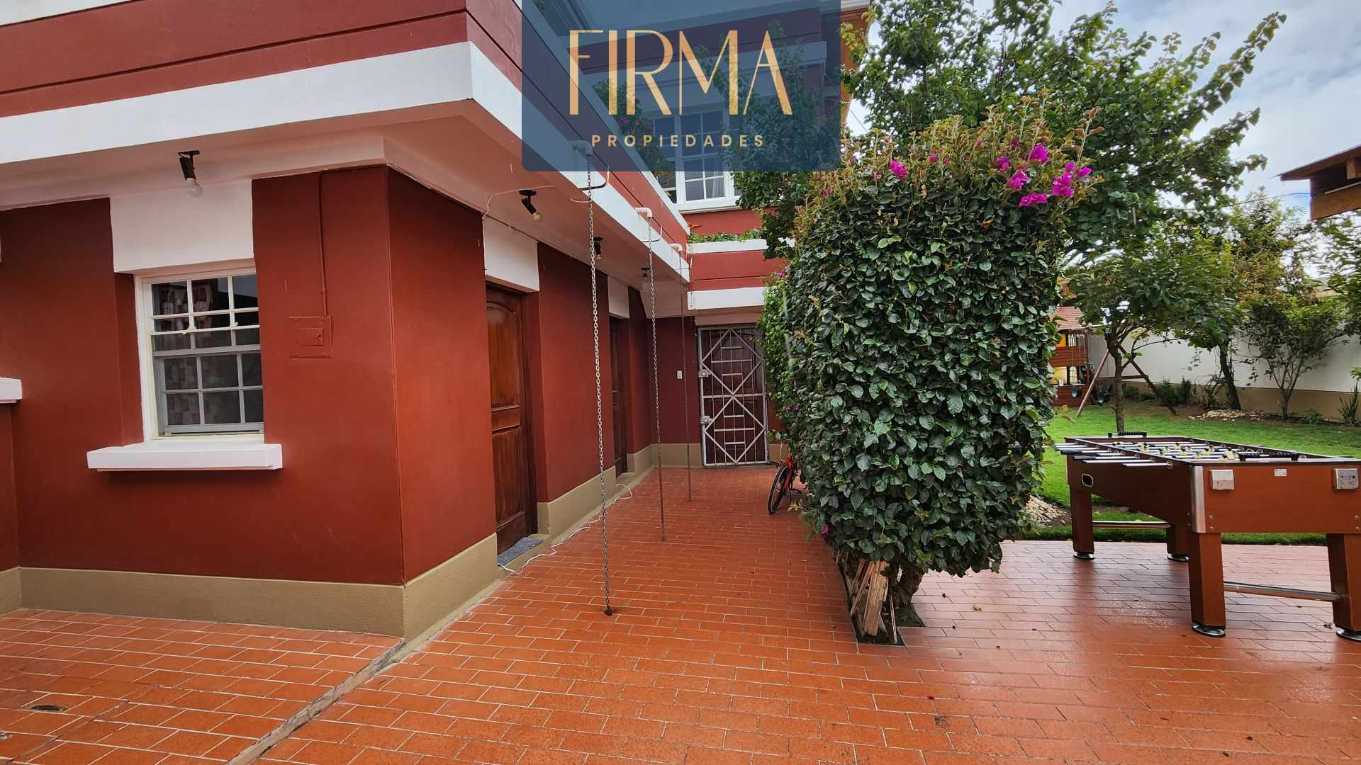 Casa en VentaIRPAVI (INICIO) 4 dormitorios 5 baños 5 parqueos Foto 12