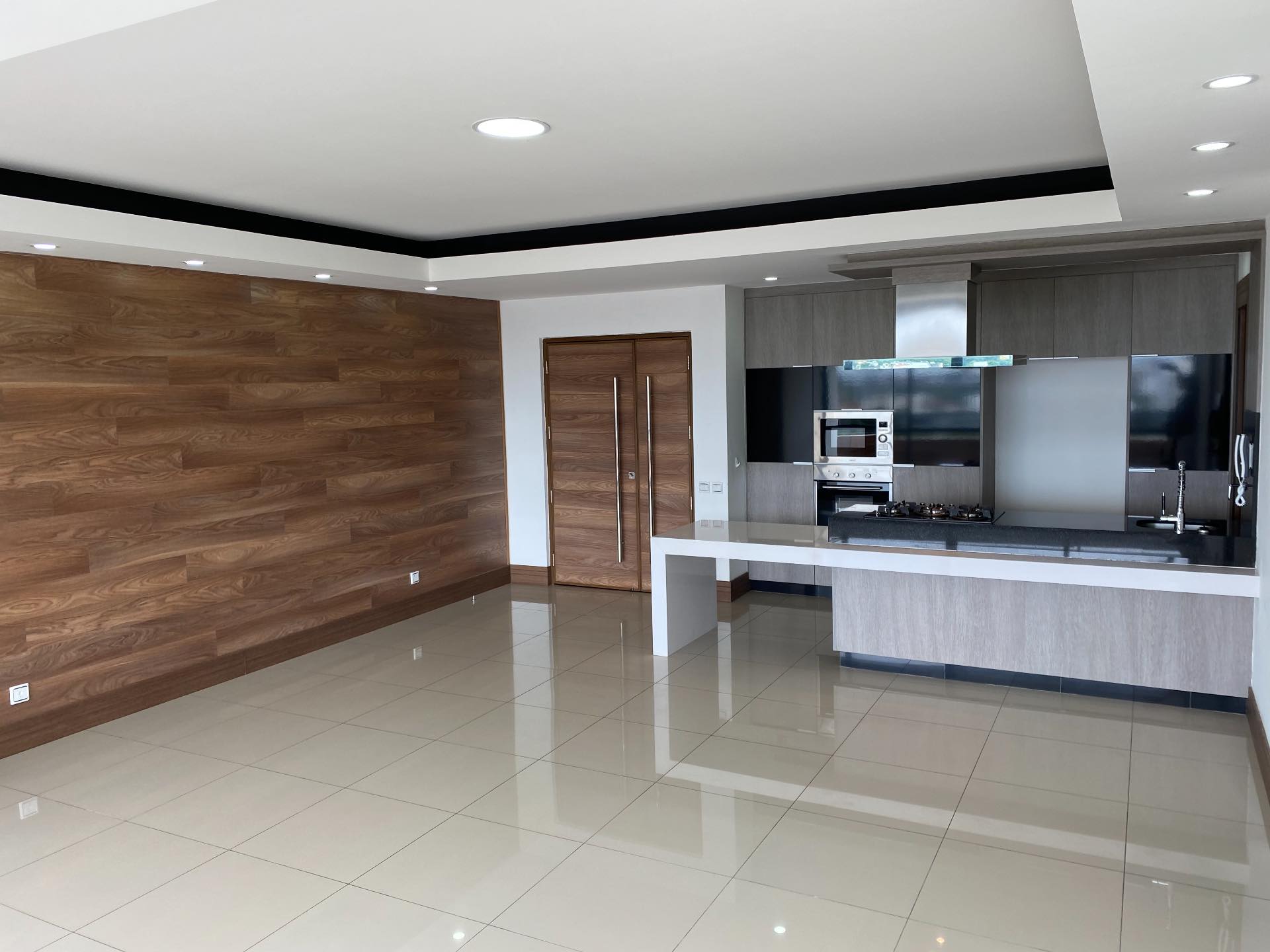 Departamento en VentaEdificio Madero Residence , Calle 6 Oeste esq. Enrique Finot  , Equipetrol  Foto 19