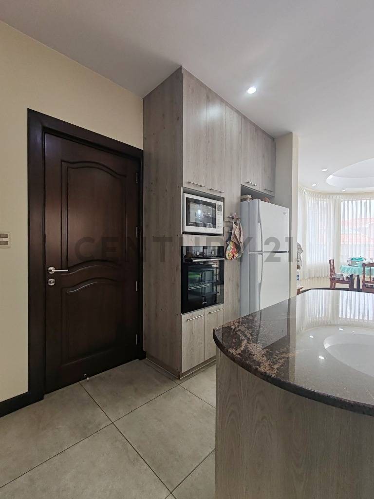 En Venta a $us 500,000 Foto 16