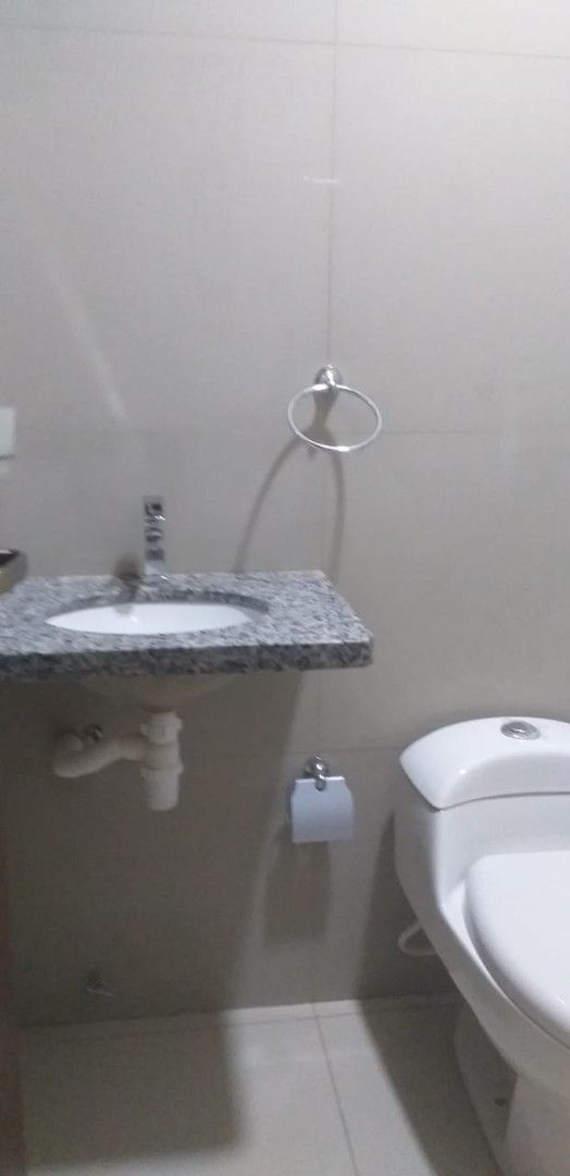 Casa en Pampa de la isla en Santa Cruz de la Sierra 2 dormitorios 2 baños 2 parqueos Foto 7