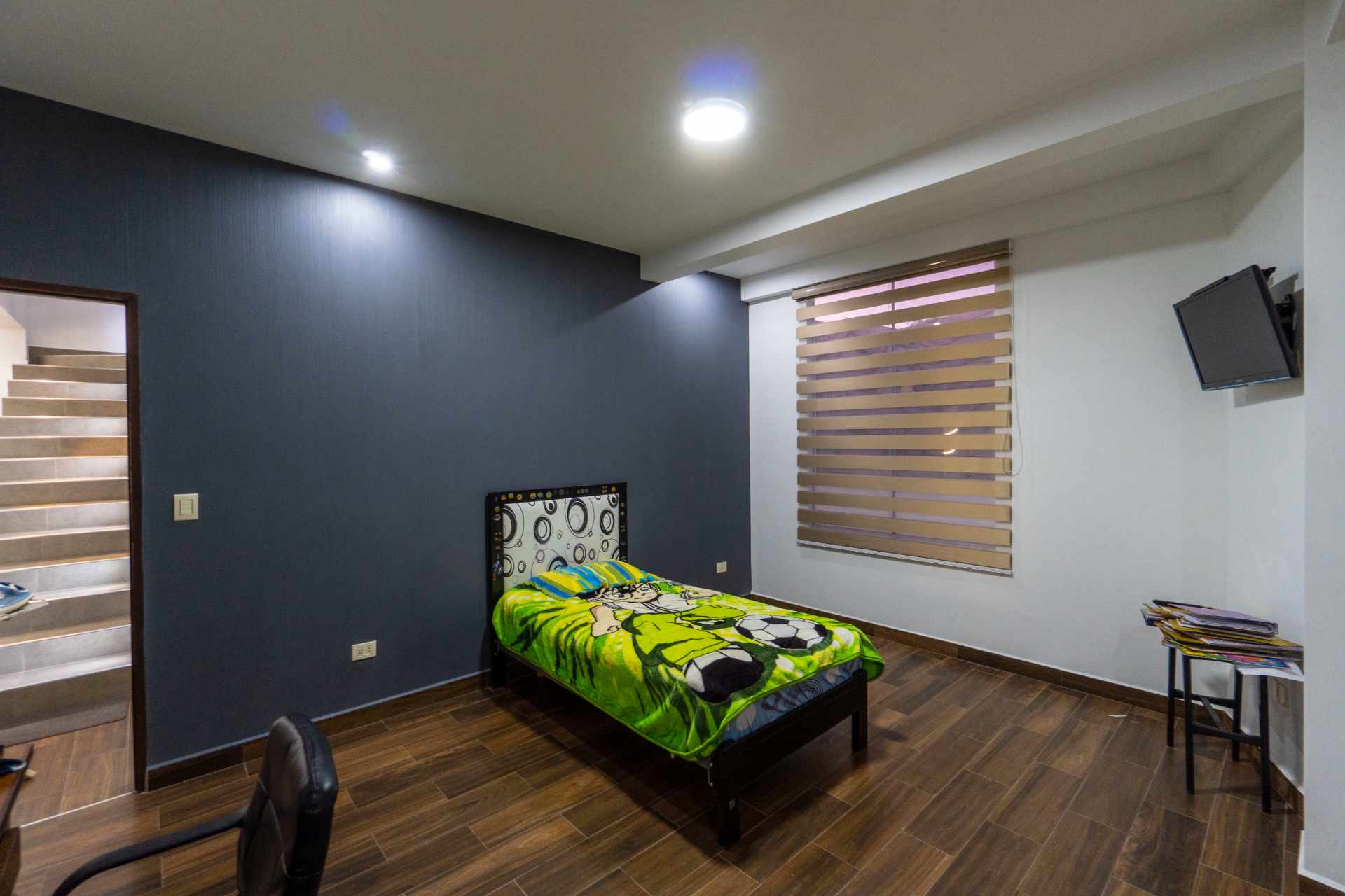 Casa Calle Begonia entre Av. Pando y Trinitaria Foto 20