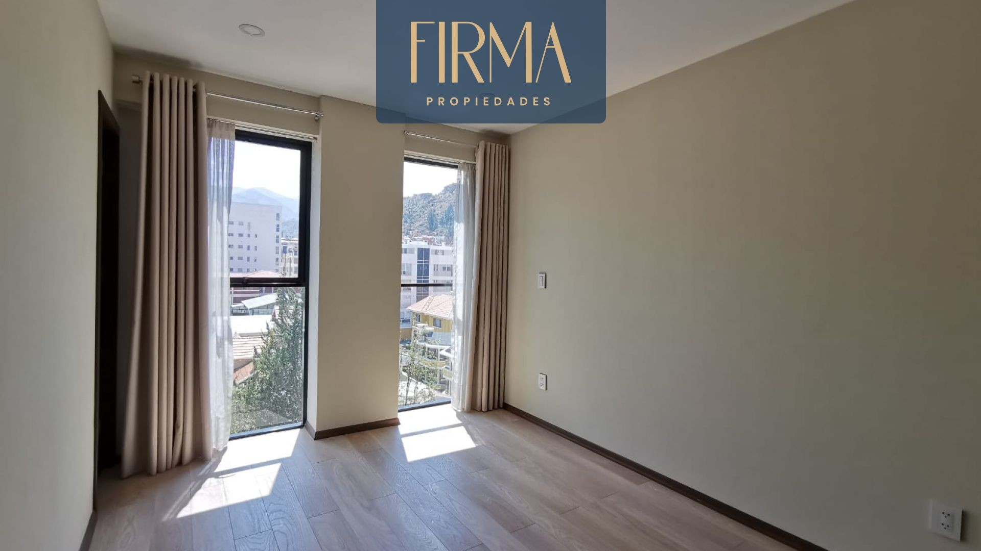 Departamento en Irpavi en La Paz 2 dormitorios 3 baños 1 parqueos Foto 4