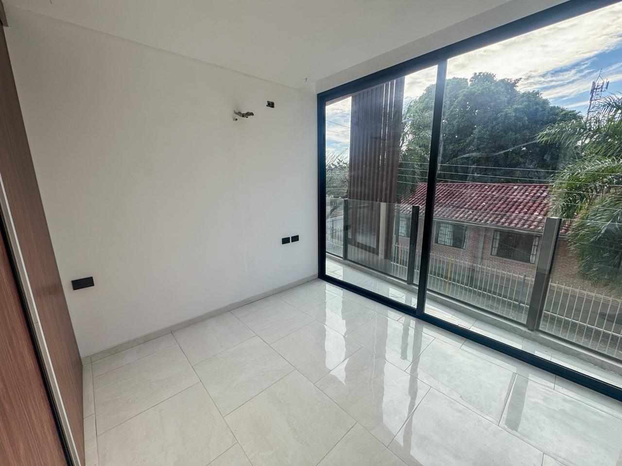 Departamento en Venta5to y 6to Anillo entre Banzer y Beni 2 dormitorios 2 baños  Foto 11