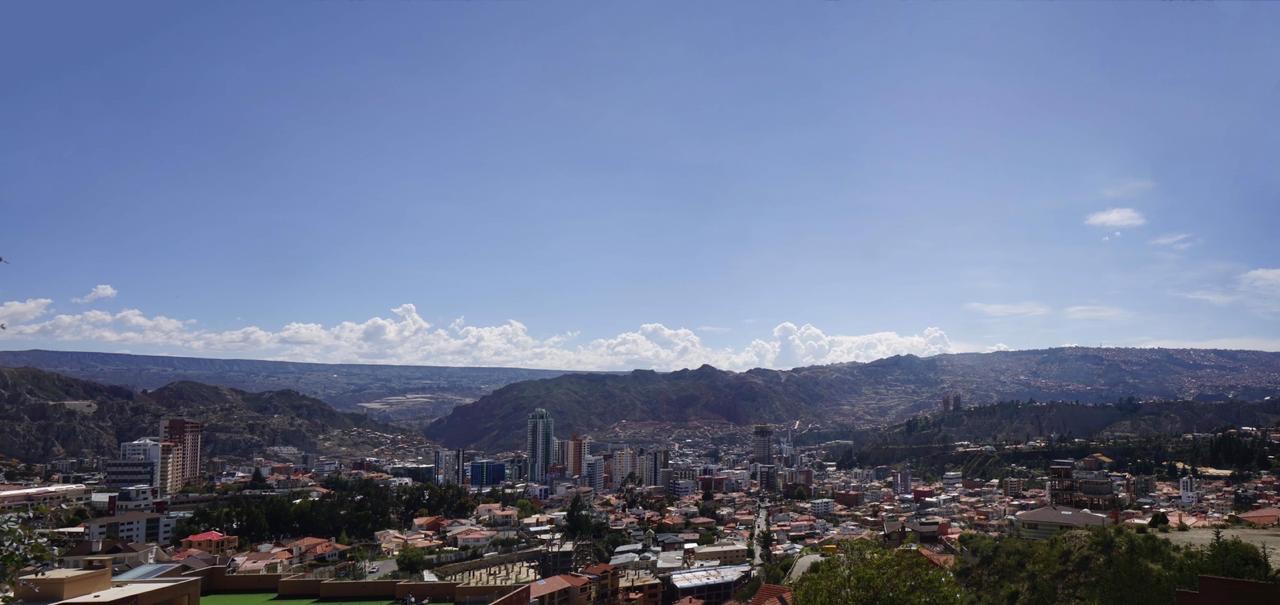 Casa en Achumani en La Paz 5 dormitorios 7 baños 6 parqueos Foto 5