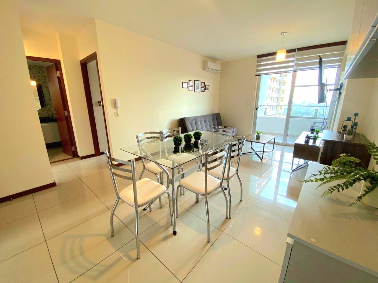 Departamento en Entre 2do y 3er anillo Norte en Santa Cruz de la Sierra 1 dormitorios 1 baños 1 parqueos Foto 7