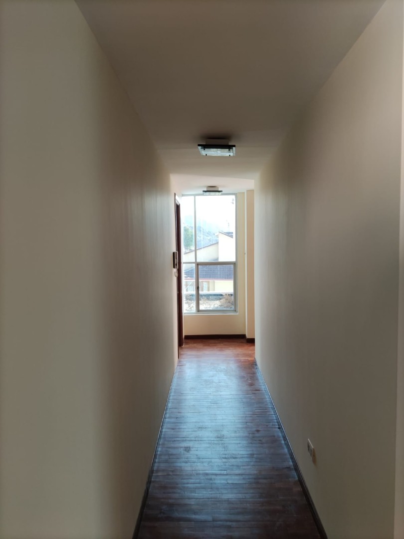 En Alquiler a $us 450 Foto 7