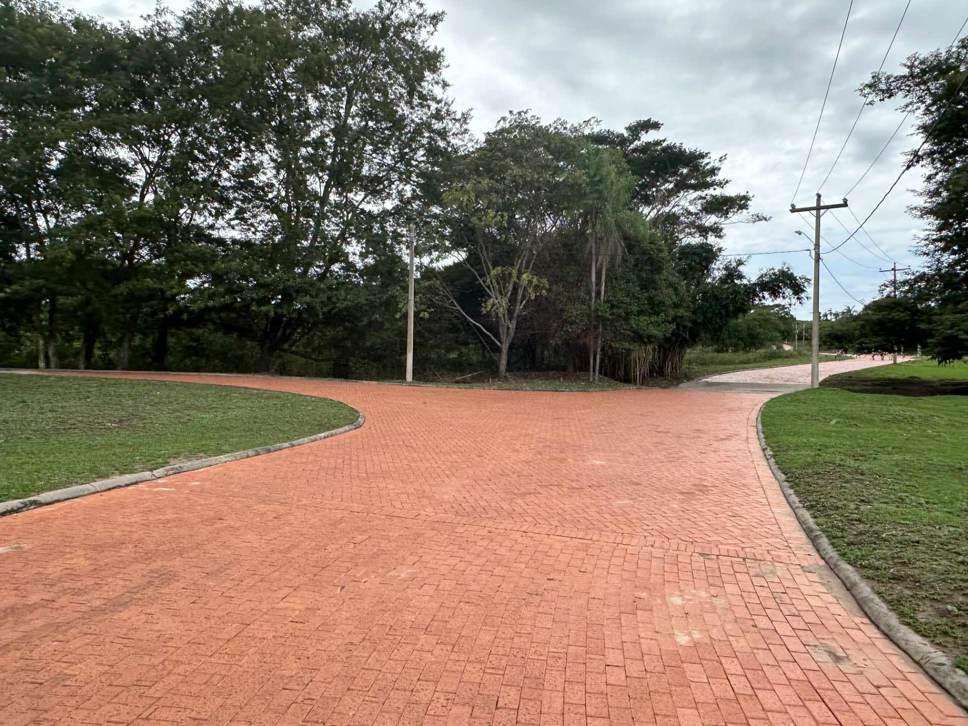 Terreno en VentaSanta Anita del Urubó, Condominio Ubicado al Lado de Trejo a 12 Minutos del Puente Mario Foianini Camino a Taromatú.     Foto 12