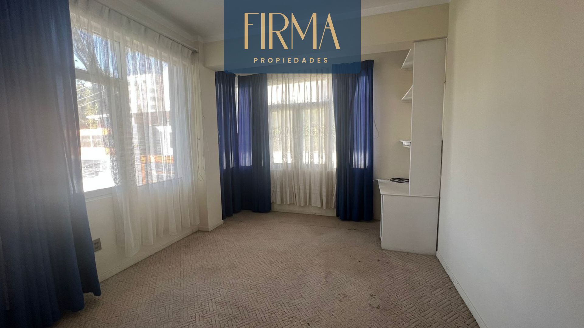 Departamento en AnticréticoDEPARTAMENTO DUPLEX EN ANTICRETICO EN COTA COTA 4 dormitorios 5 baños 1 parqueos Foto 7