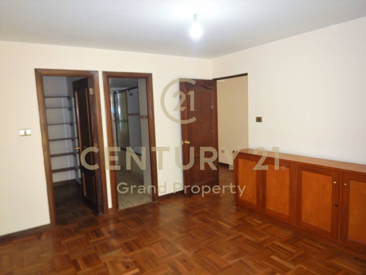 Departamento Av. Sanchez Lima Nº 2326, Edif. Valentina Piso 13 Depto 13A Foto 11