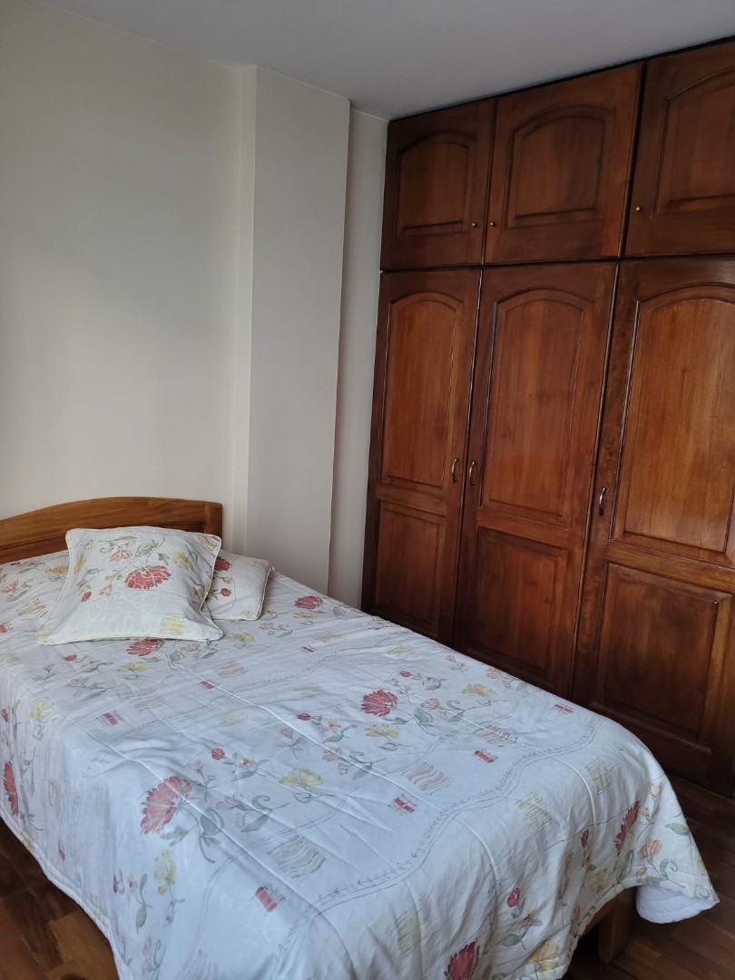 En Alquiler a Bs 7,900 Foto 8