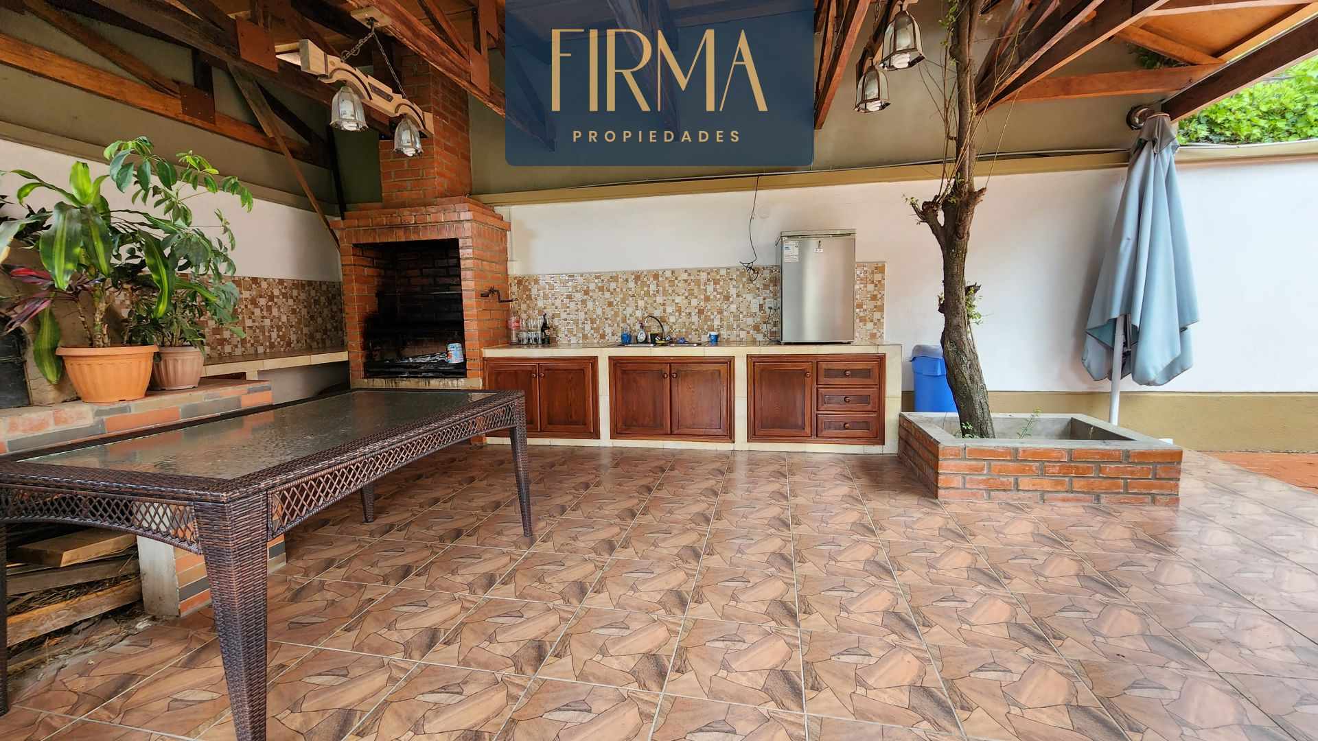 Casa en VentaIRPAVI (INICIO) 4 dormitorios 5 baños 5 parqueos Foto 13