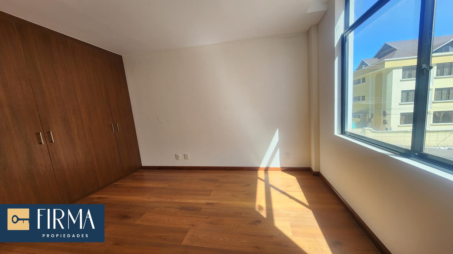 Departamento en VentaDEPARTAMENTO EN VENTA CON BALCON EN ACHUMANI Foto 7