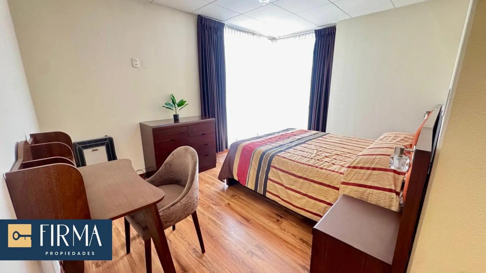 Departamento DEPARTAMENTO EN ALQUILER EN SOPOCACHI AMOBLADO Y EQUIPADO Foto 4