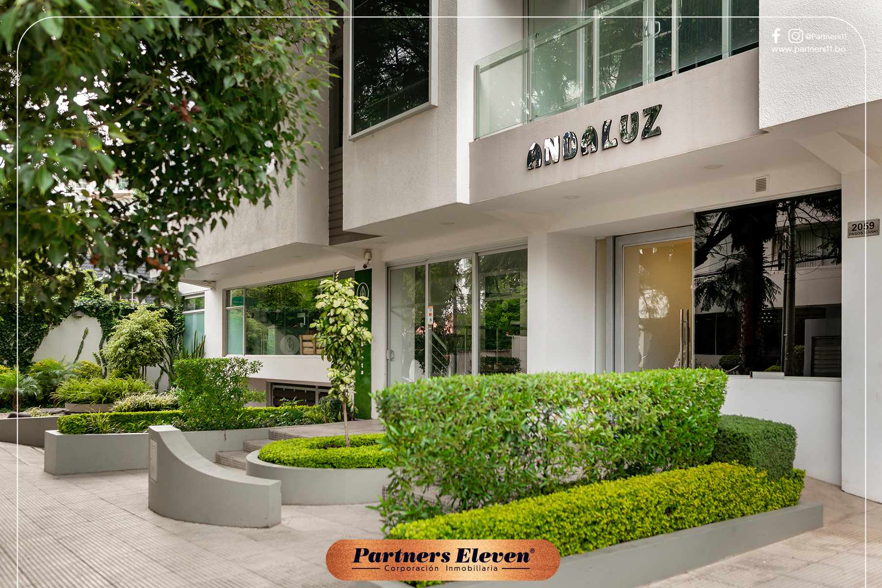 Departamento en VentaDEPARTAMENTO EN VENTA - EDIFICIO ANDALUZ. Calle Pasos Kanki casi Huallparrimachi. 2 dormitorios 3 baños 1 parqueos Foto 14