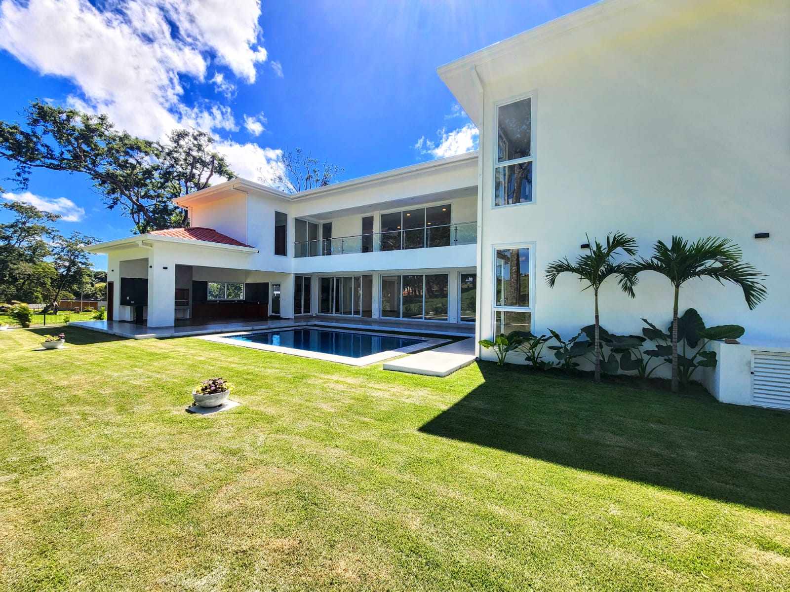 En Venta a $us 690,000 Foto 9