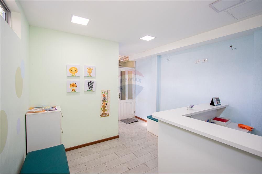 Casa en VentaCASA EN VENTA ZONA LAS CUADRAS 7 dormitorios 3 baños 2 parqueos Foto 7