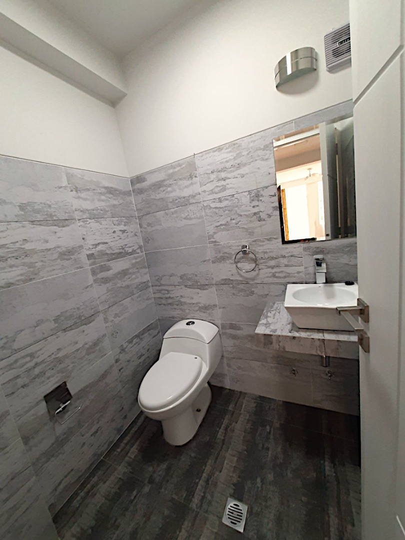 En Alquiler a $us 600 Foto 3