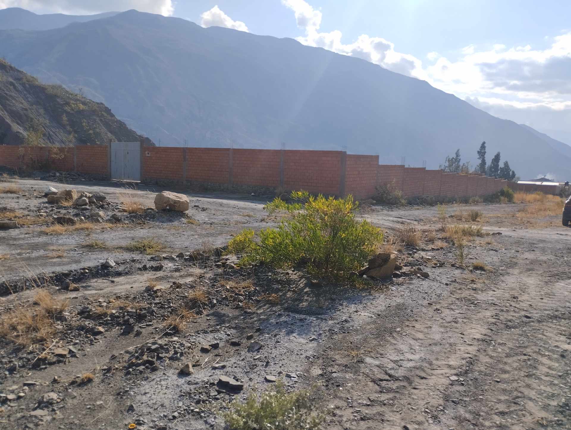 Terreno Huaricana Satelite  Foto 1