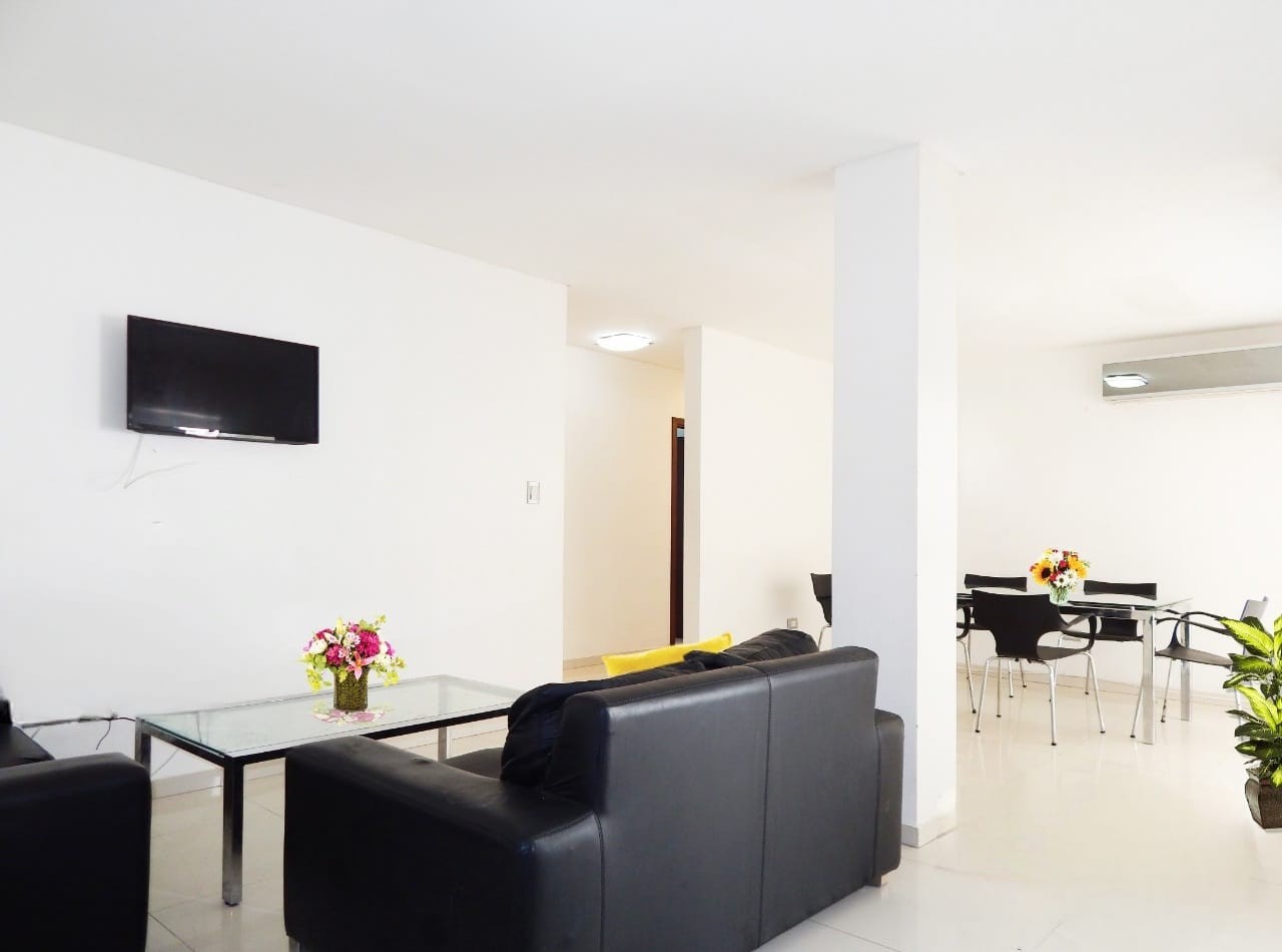 Departamento AV. EJERCITO NACIONAL - DPTO DE 4 DORMITORIOS -AMOBLADO Foto 4