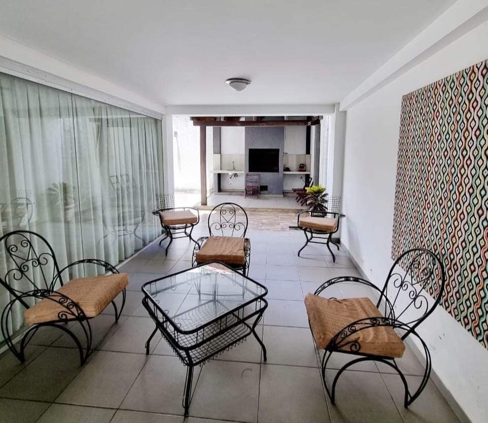 Departamento en Entre 3er y 4to anillo Oeste en Santa Cruz de la Sierra 2 dormitorios 2 baños  Foto 13