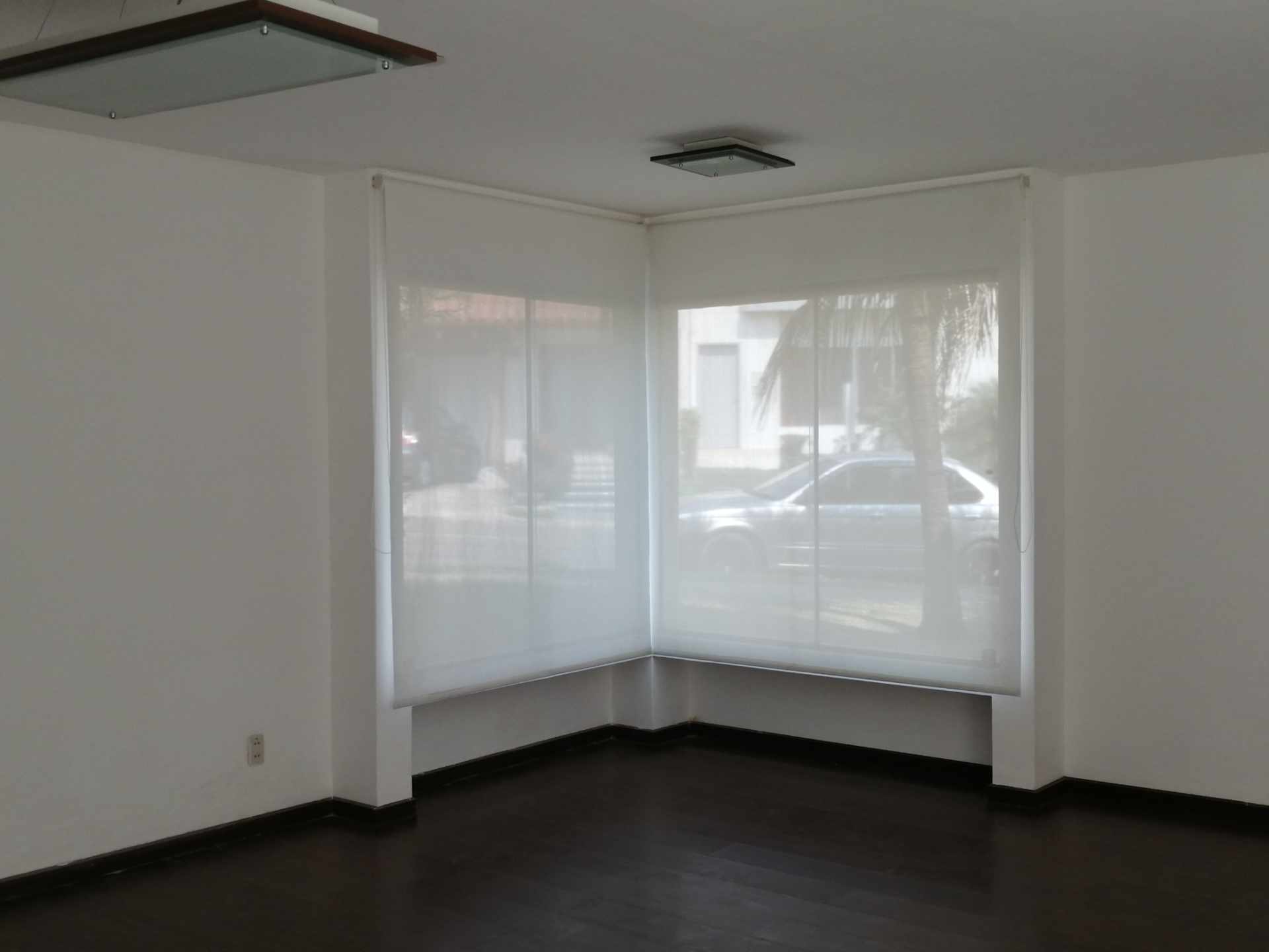 Casa en Entre 5to y 6to anillo Norte en Santa Cruz de la Sierra 4 dormitorios 3 baños 3 parqueos Foto 20
