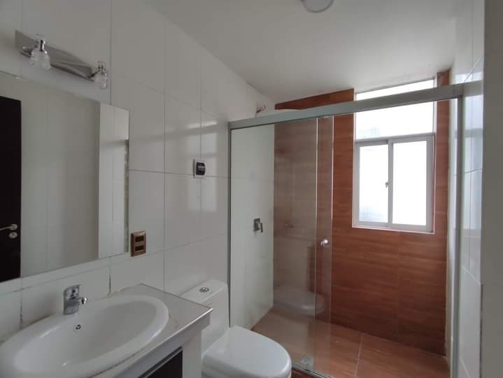 En Alquiler a Bs 3,200 Foto 7