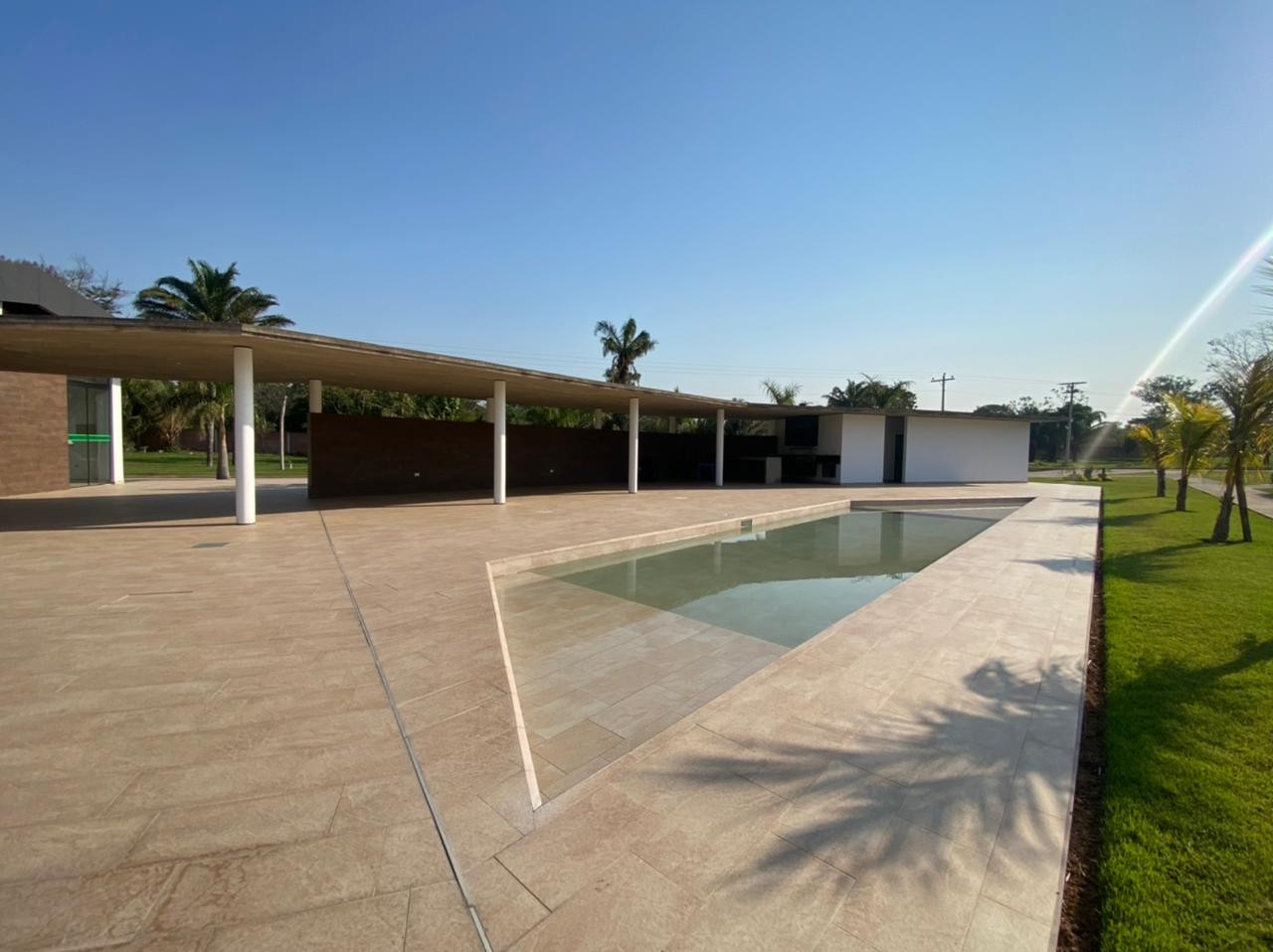Casa en VentaCasa en venta  3 dormitorios 6 baños 4 parqueos Foto 23