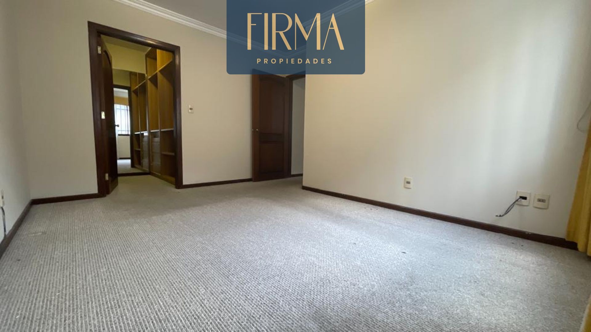 Departamento en VentaCALACOTO LOS SAUCES 3 dormitorios 4 baños 2 parqueos Foto 4