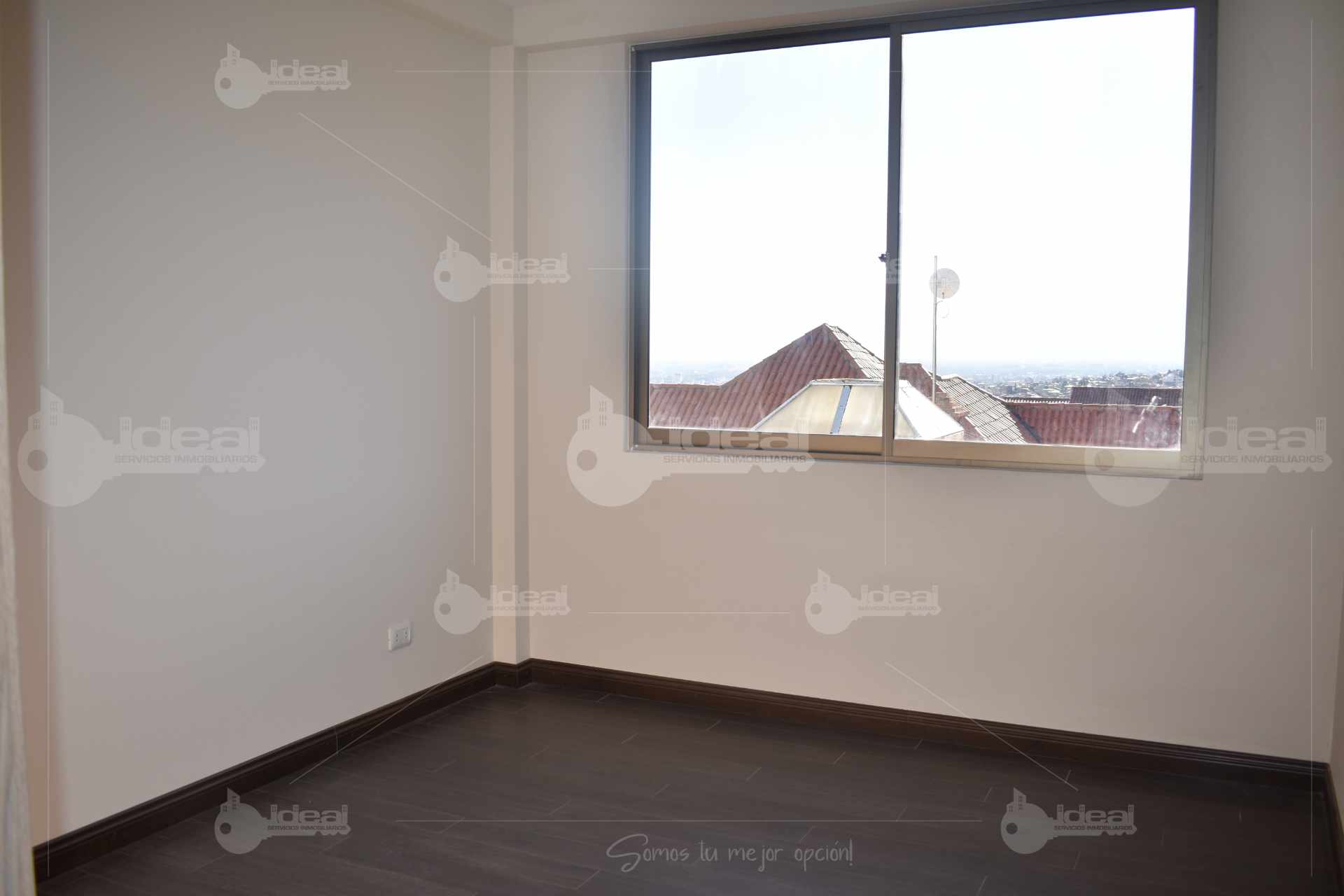 Departamento en VentaDpto inmediaciones urb. el mirador 3 dormitorios 2 baños 1 parqueos Foto 7