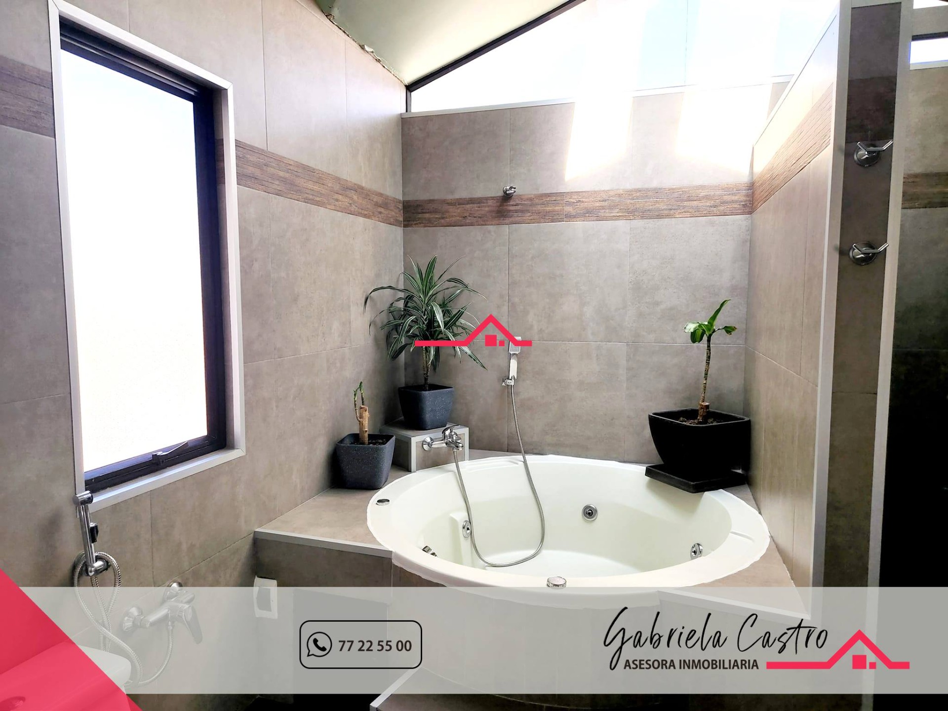 Casa en Achumani en La Paz 4 dormitorios 5 baños 3 parqueos Foto 13