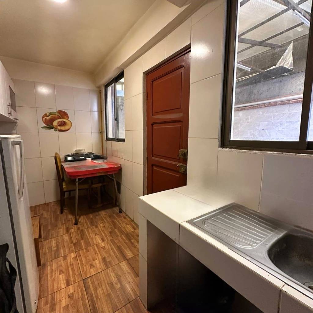 Departamento en VentaMIRAFLORES, CALLE JORGE SAENZ Foto 4