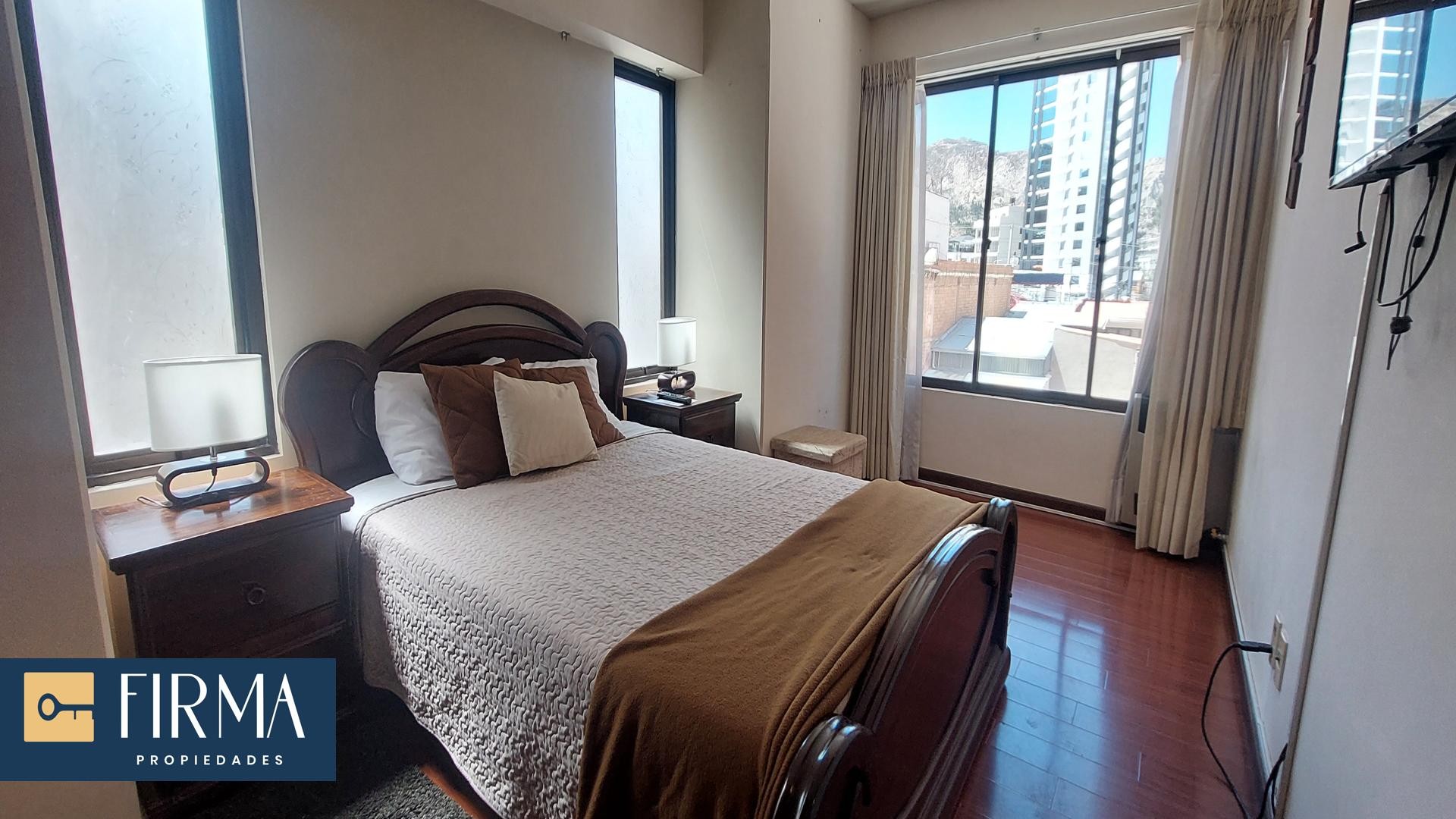 Departamento en Calacoto en La Paz 1 dormitorios 1 baños  Foto 5