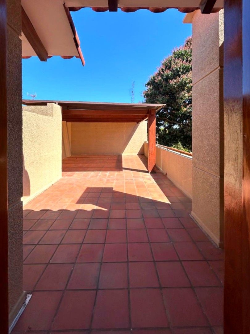 En Alquiler a $us 1,500 Foto 19