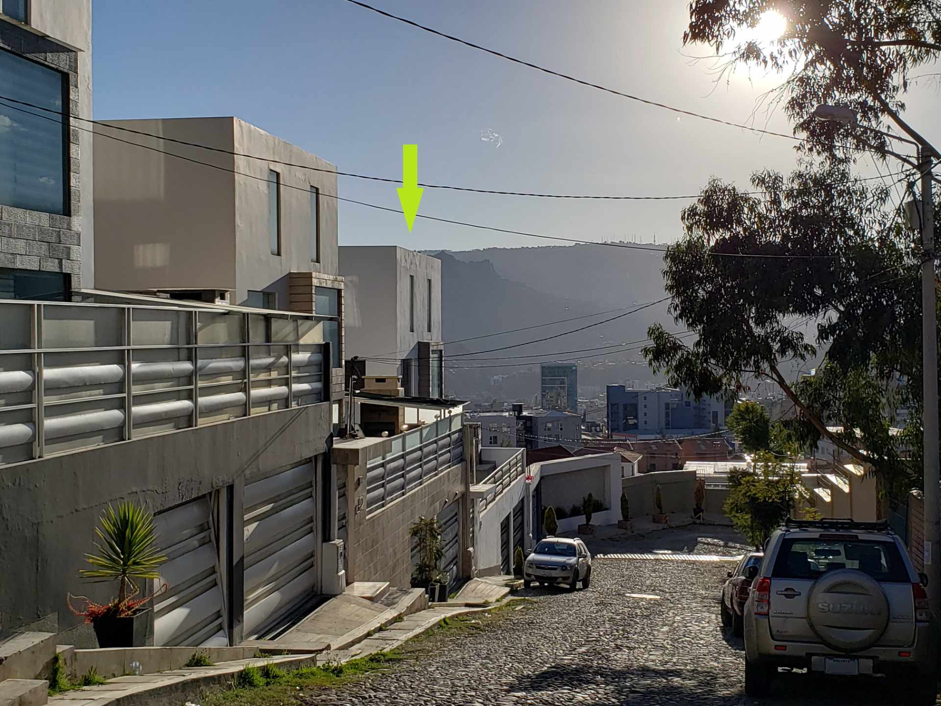 Casa en VentaCalle 2 #98 Urb. Los Olivos 5 dormitorios 4 baños 3 parqueos Foto 3