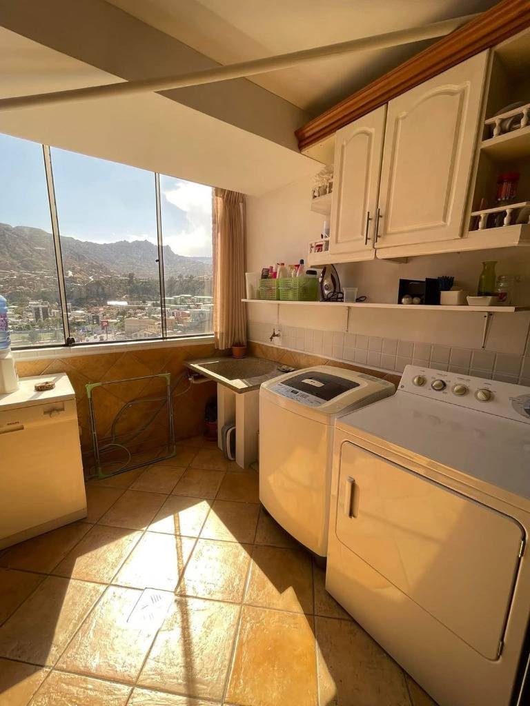 Departamento CALACOTO, ENTRE CALLES 8 Y 9 Foto 4