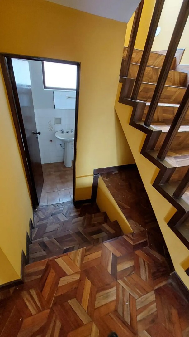 Casa en Seguencoma en La Paz 4 dormitorios 3 baños  Foto 2