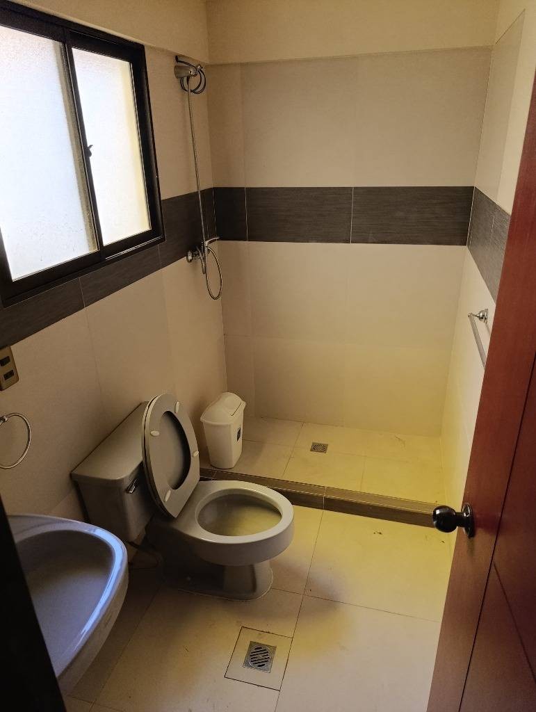 Departamento en Achumani en La Paz 4 dormitorios 3 baños 1 parqueos Foto 15