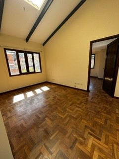 Casa en VentaKOANI CALLE 7 CASA LLENA DE SOL  3 dormitorios 3 baños 5 parqueos Foto 10