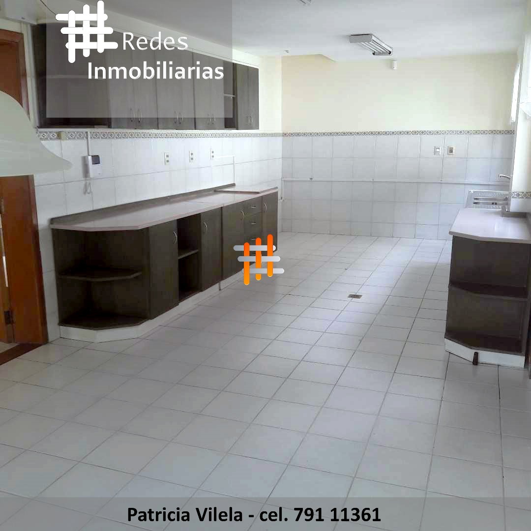 Casa EN VENTA CASA EN PLENO CALACOTO A PASOS COLEGIO CALVERT  Foto 13