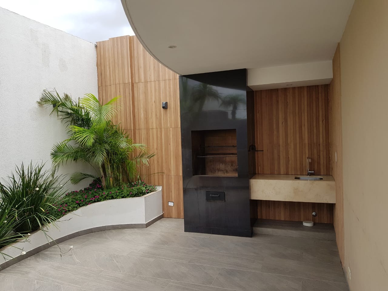 Departamento en VentaEquipetrol, Edificio Macororo 9, departamento  de lujo Foto 9