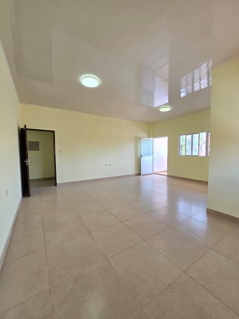 Casa Zona Norte – Av. Alemana, casa amplia en alquiler Foto 21