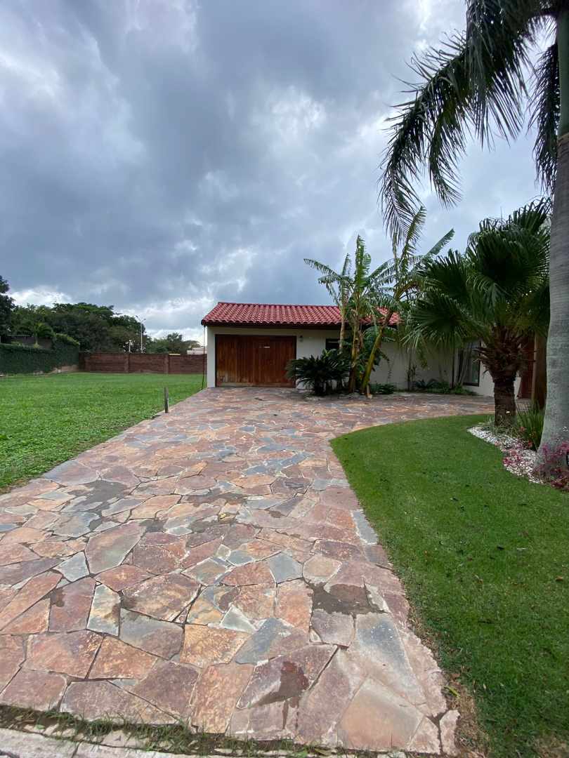 Casa en AnticréticoCondominio La Casona Foto 2